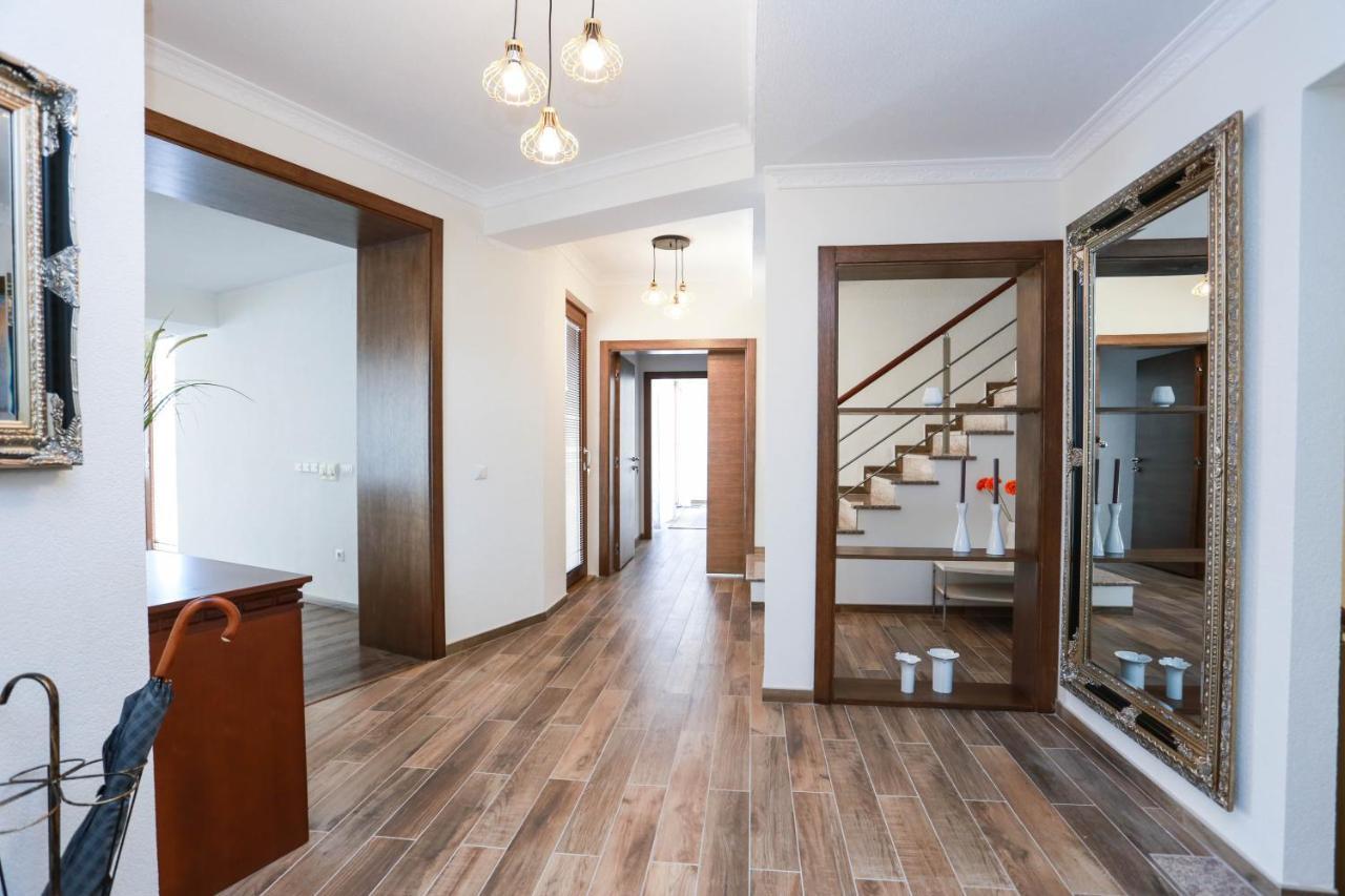 Villa Semiramis Тиват Экстерьер фото