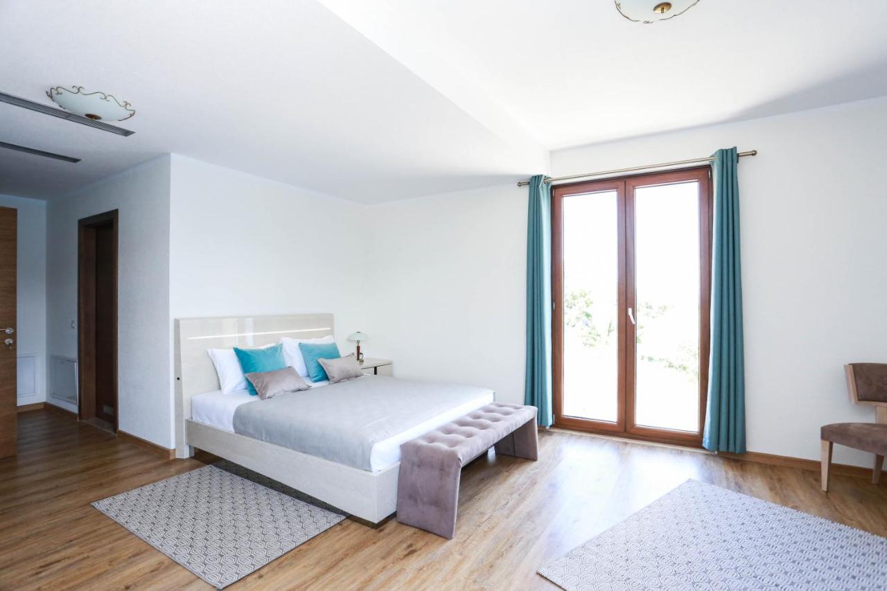 Villa Semiramis Тиват Экстерьер фото