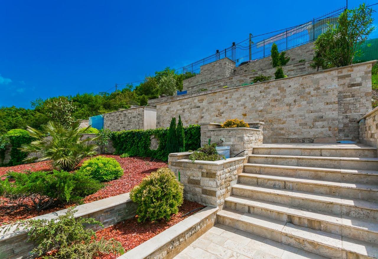Villa Semiramis Тиват Экстерьер фото